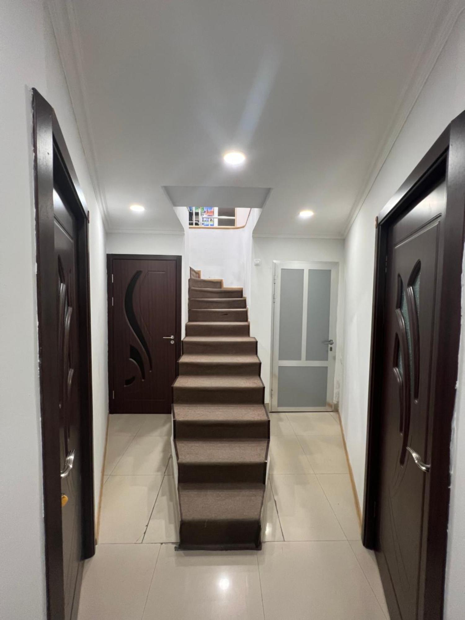 Guest House Northern Avenue Yerevan Ngoại thất bức ảnh