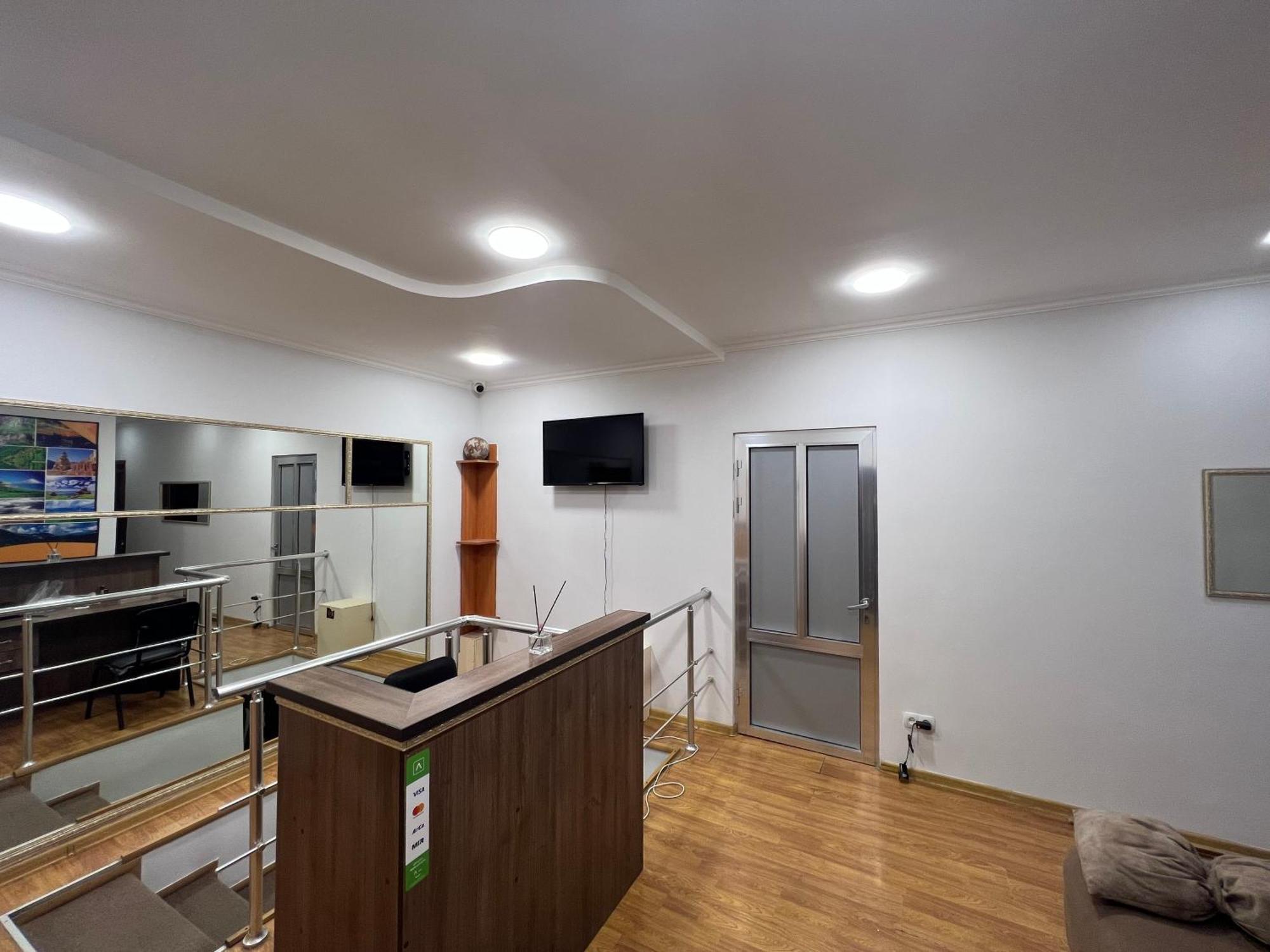 Guest House Northern Avenue Yerevan Ngoại thất bức ảnh