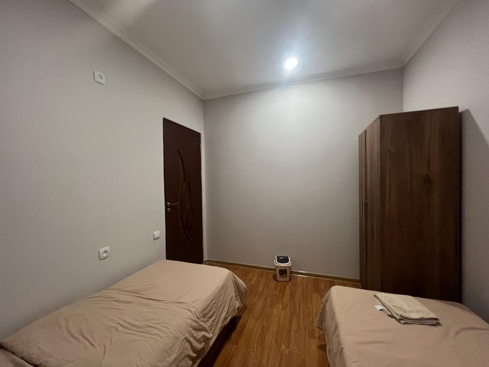 Guest House Northern Avenue Yerevan Ngoại thất bức ảnh