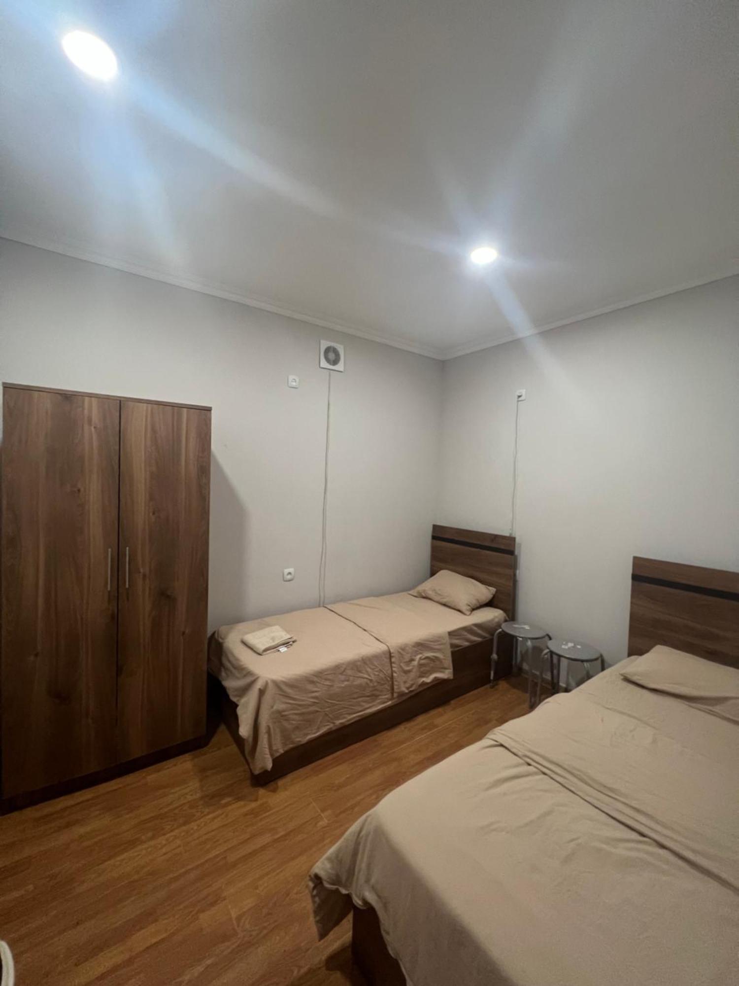 Guest House Northern Avenue Yerevan Ngoại thất bức ảnh